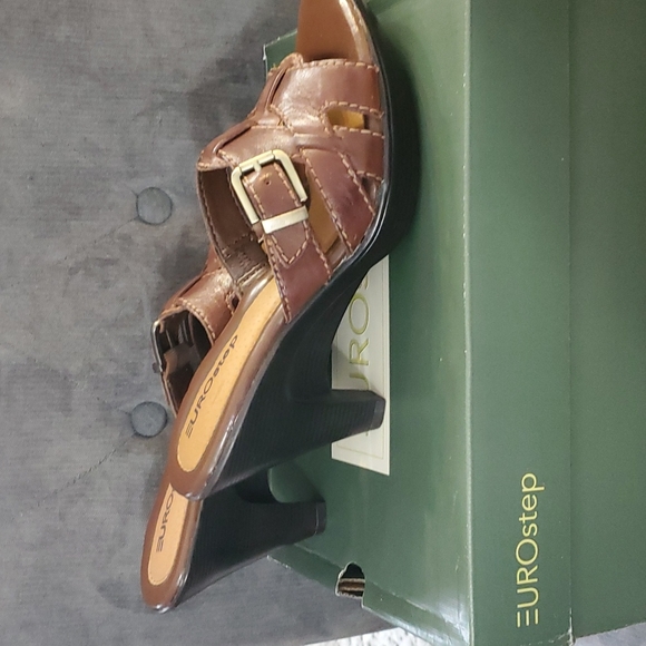 Eurostep Women's Shoes - Picture 3 of 5